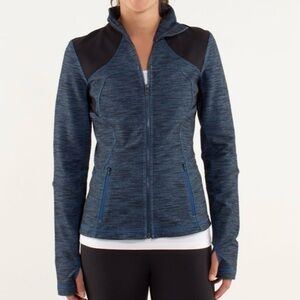 Lululemon Forme Jacket – Slub Denim Inkwell Blue, Size 6